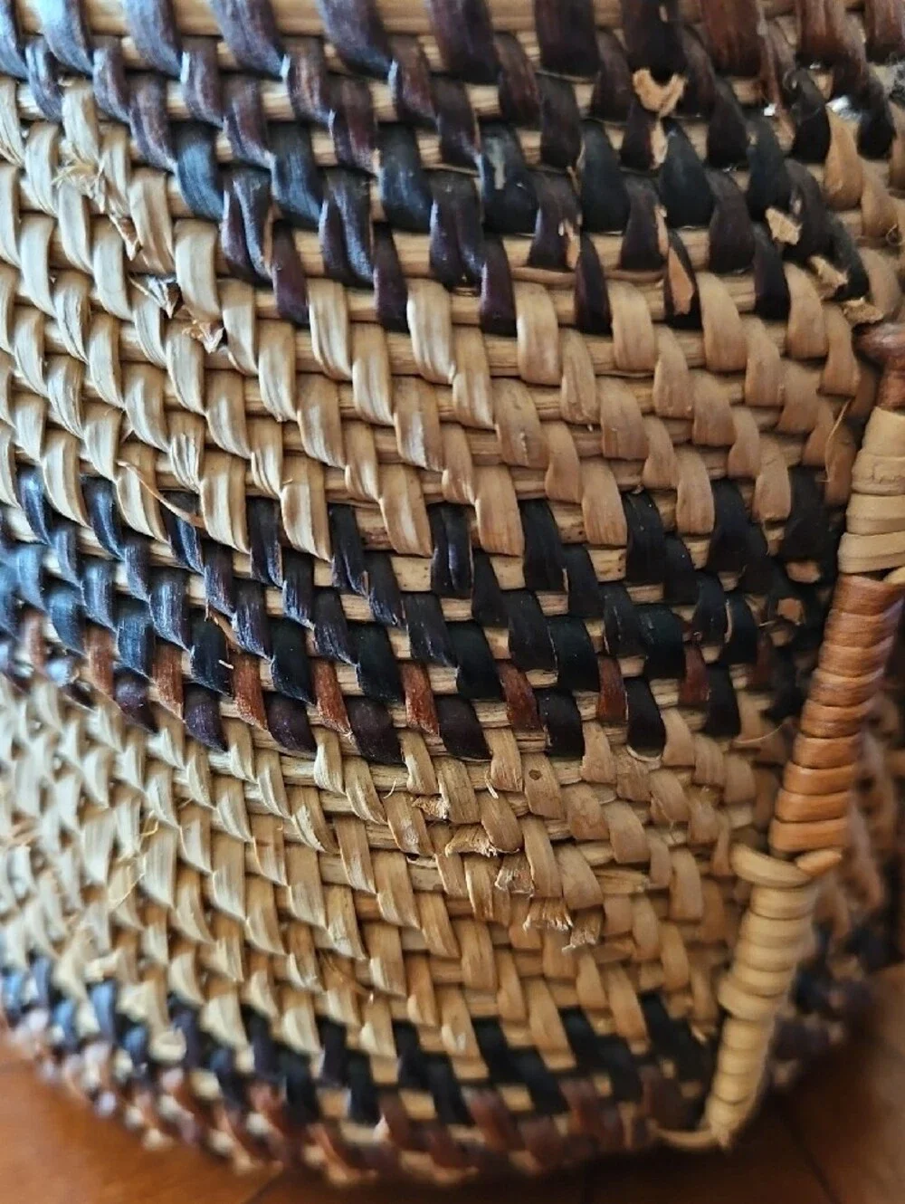 VTG Tohono O'odham Papago Native American Handled Coiled Basket Southwest Desert